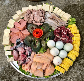 Cỗ lá Mường 1