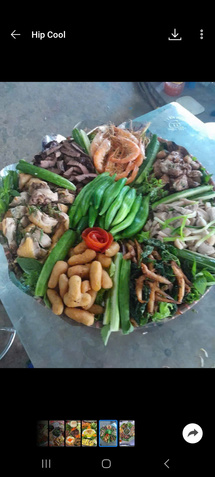 Cỗ lá Mường 8